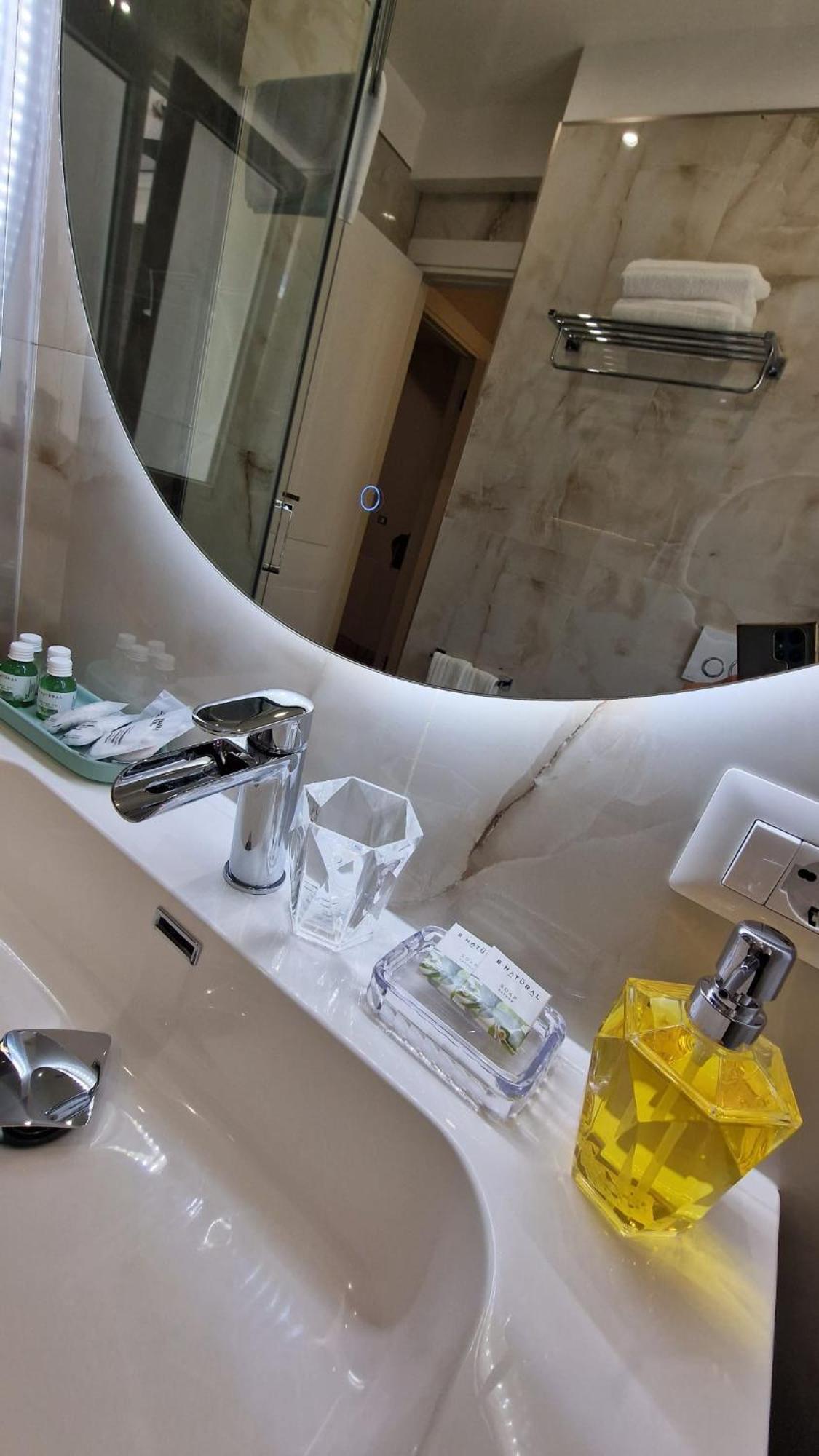 Miracol Bed & Breakfast Rome Bagian luar foto
